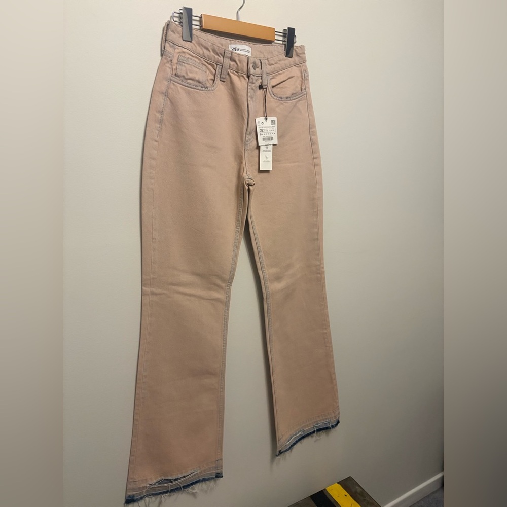 Zara Women's Jeans in Light Pink